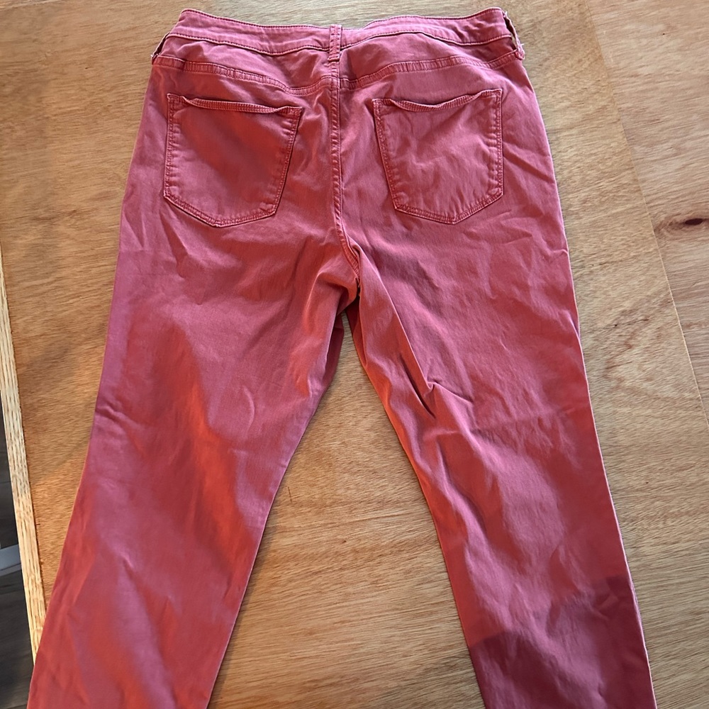 Universal Thread Button Woman’s  Pants - Picture 2 of 3